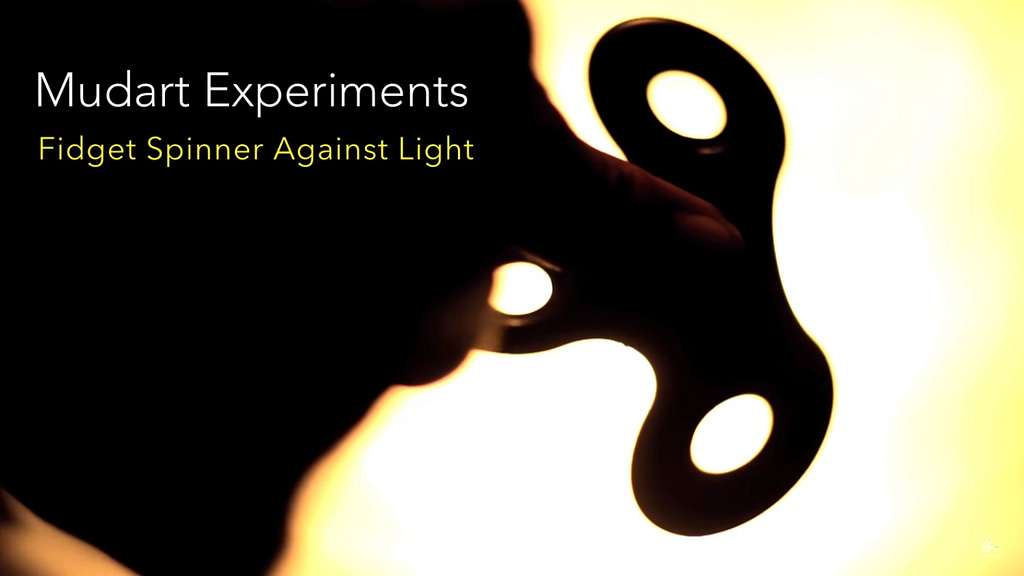 Read more about the article Fidget Spinner against Light | Viral Experiments