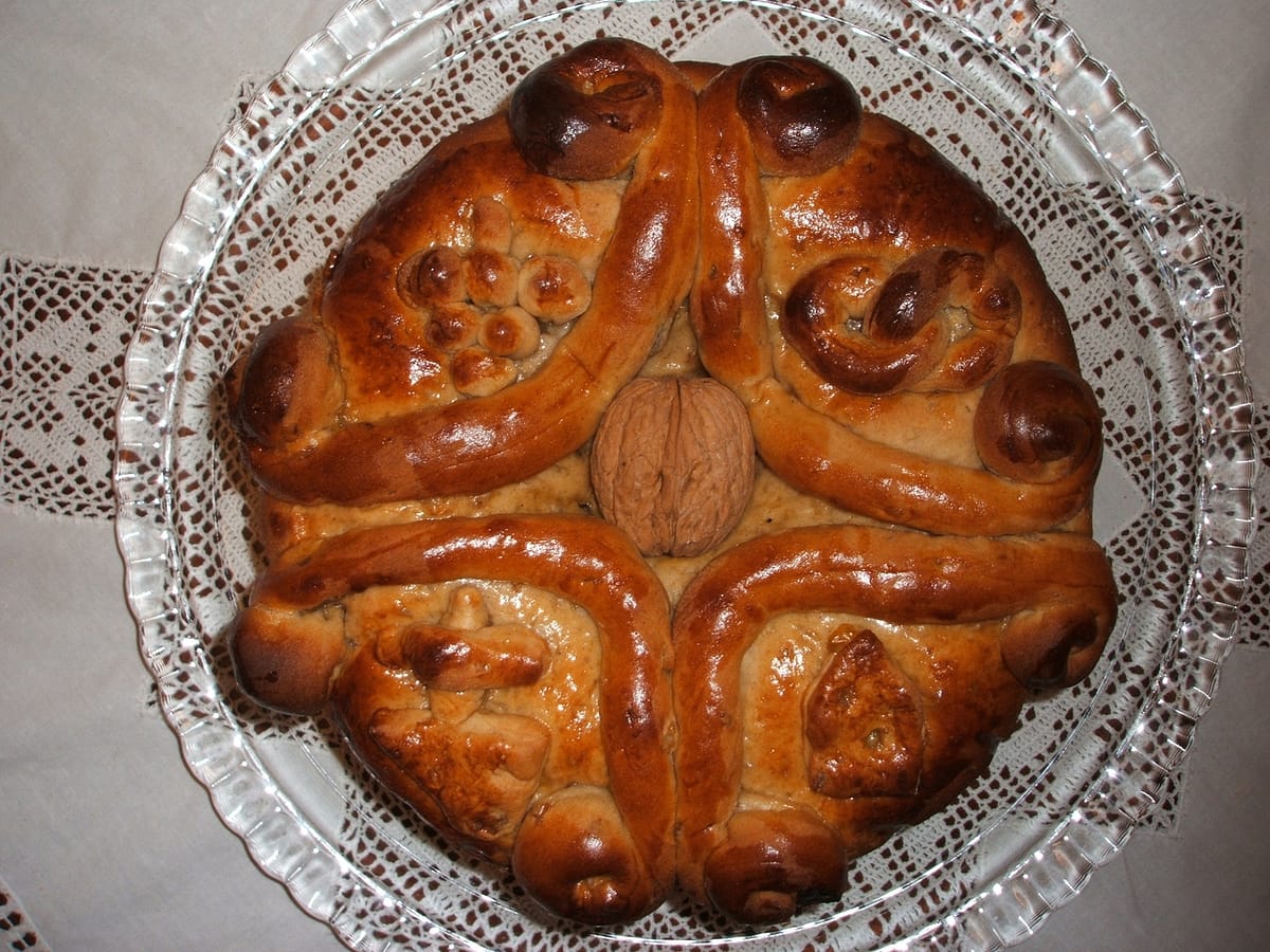 Christopsomo: Christ-bread